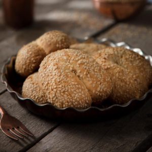 برازیلی (کیک شیر و کنجد)